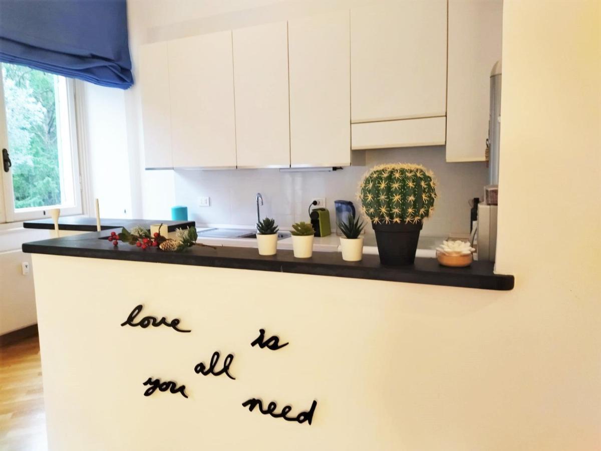 Casaviva - Beautiful Bilo With Shared Pool In Genova Nervi Apartment Luaran gambar